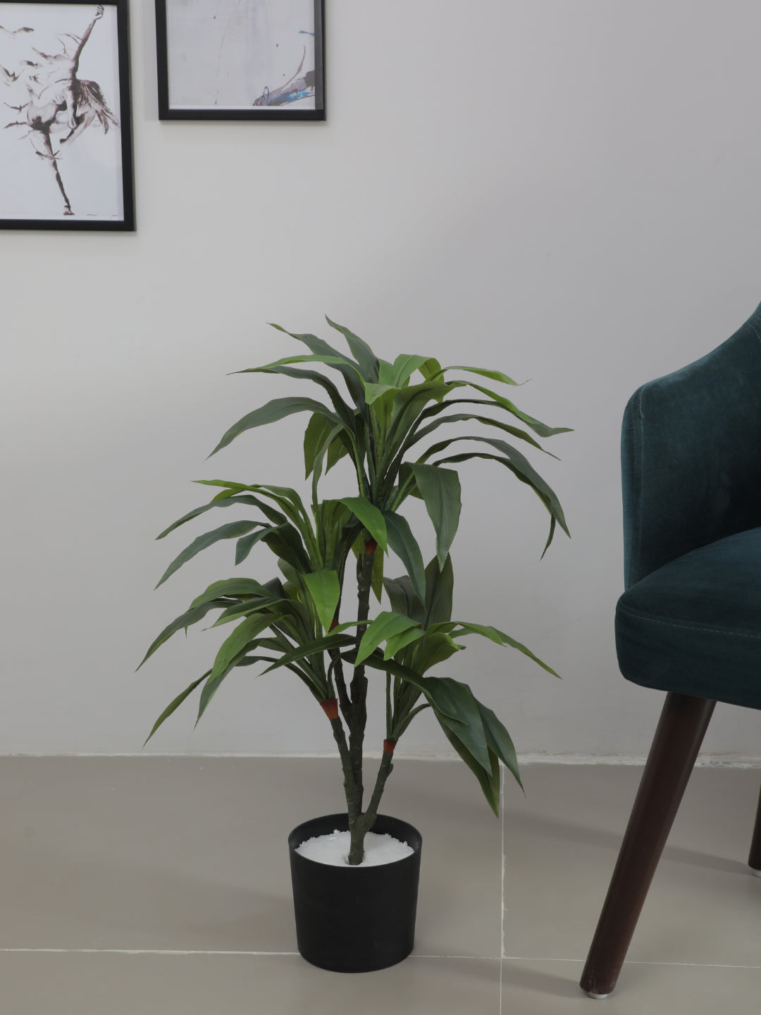 2.4Ft Artificial Dracaena Plants for with Basic Black Pot