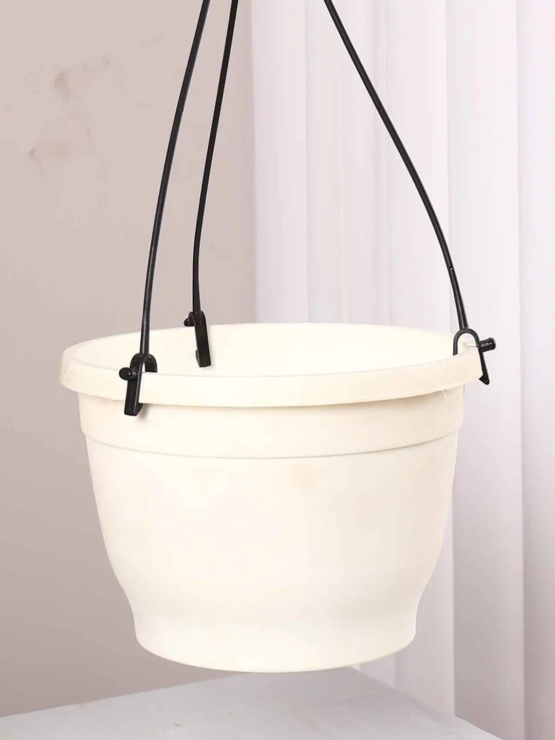 1.6Ft Artificial Hanging Plastic Pot